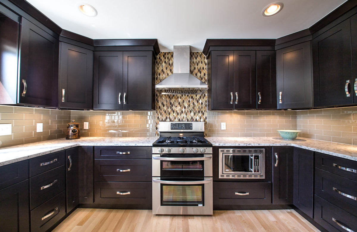 Kitchen scene featuring Pepper Shaker cabinets